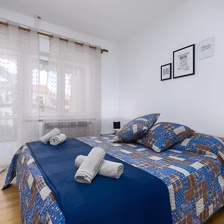 Apartment Emi