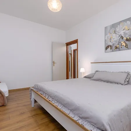 Emi Apartment Poreč